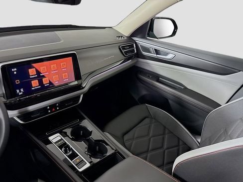 New 2026 Volkswagen Atlas Peak Edition image 23