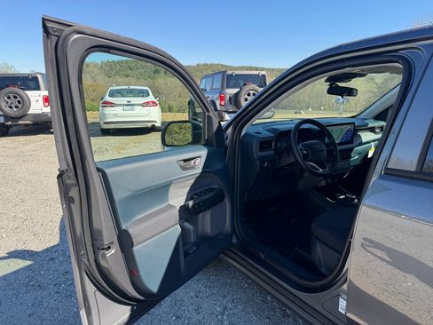 New 2026 Ford Maverick XL image 11