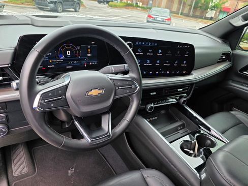 Certified 2025 Chevrolet Tahoe LT AWD/4WD image 16