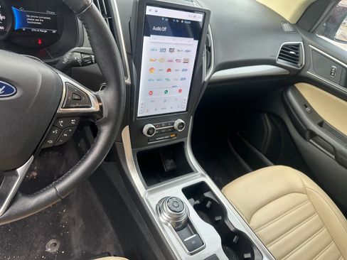 Certified 2024 Ford Edge SEL w/ Convenience Package image 12