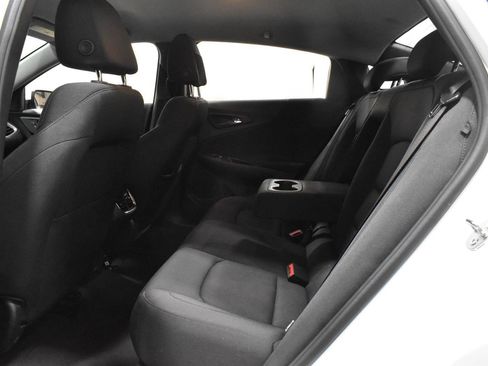 Used 2023 Chevrolet Malibu LT w/ Driver Confidence Package FWD image 4