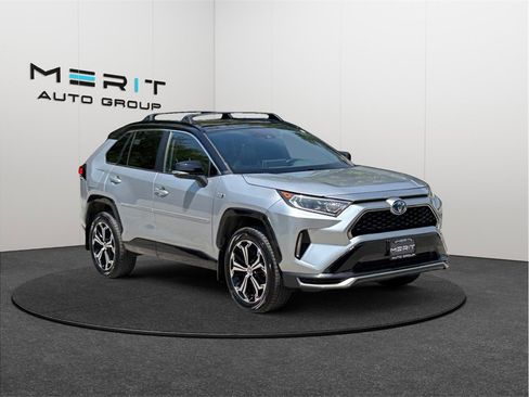 Used 2021 Toyota RAV4 XSE w/ Weather Package AWD/4WD image 1