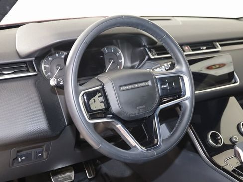 Used 2023 Land Rover Range Rover Velar R-Dynamic S image 6