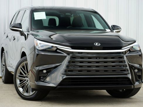 Used 2024 Lexus TX 350 FWD w/ Technology Package image 4