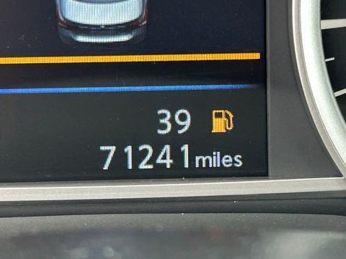 Used 2019 Nissan Sentra SV image 13