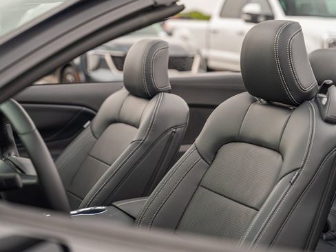 New 2025 Ford Mustang Premium image 34