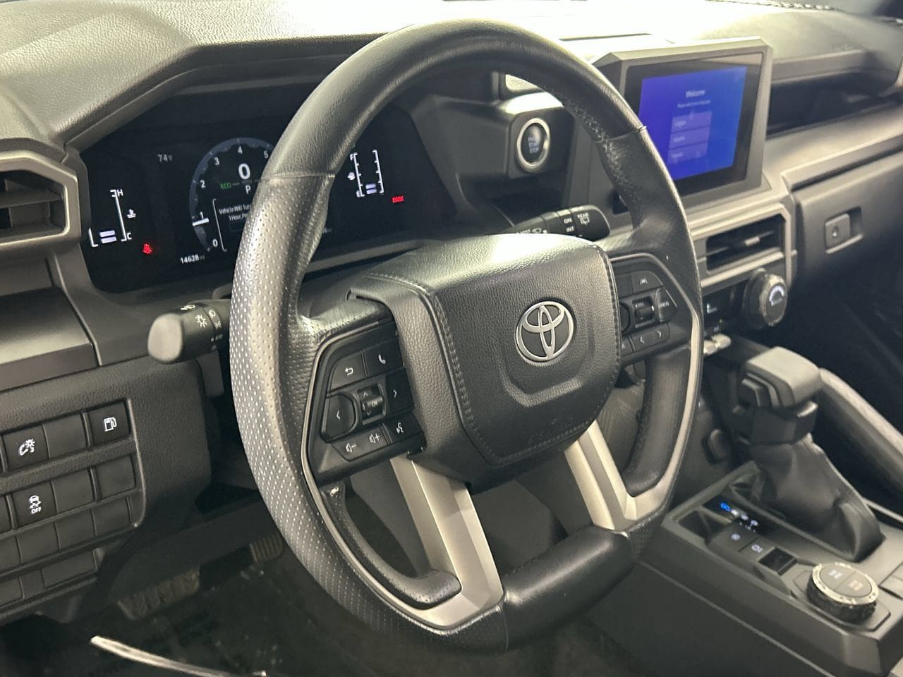 Used 2025 Toyota 4Runner SR5 RWD image 14