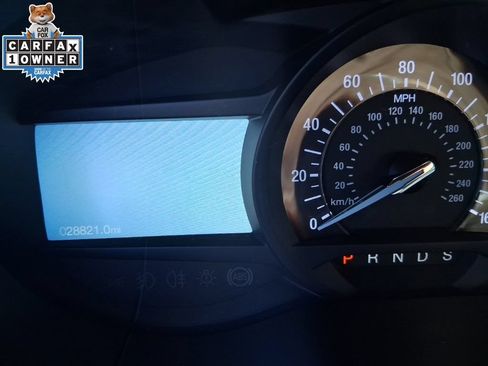 Used 2024 Ford Edge SE w/ Black Appearance Package AWD/4WD image 11