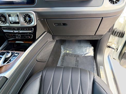 Used 2024 Mercedes-Benz G 63 AMG 4MATIC image 17