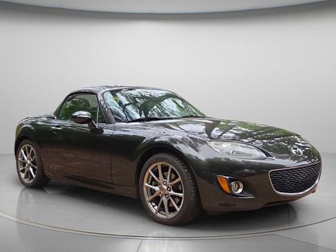 Used 2011 MAZDA MX-5 Miata Grand Touring RWD image 5