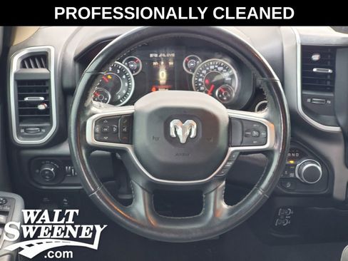 Used 2019 RAM 1500 Big Horn image 8