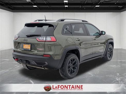 Certified 2021 Jeep Cherokee Trailhawk w/ Trailer Tow Group image 5