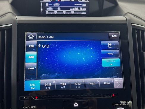 Used 2018 Subaru Impreza 2.0i Limited image 21