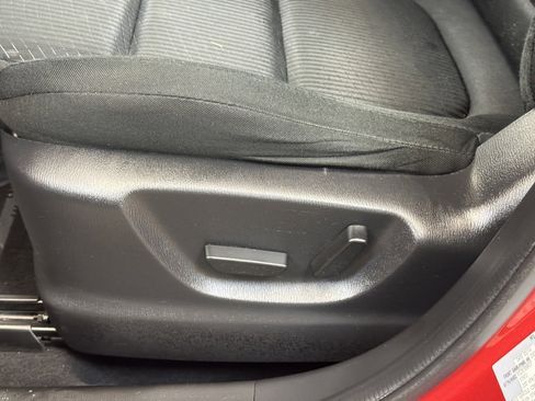 Used 2015 MAZDA CX-5 Touring w/ Touring Technology Package image 10