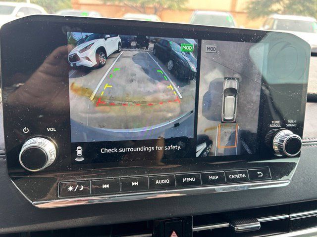 Used 2024 Mitsubishi Outlander SE FWD image 14