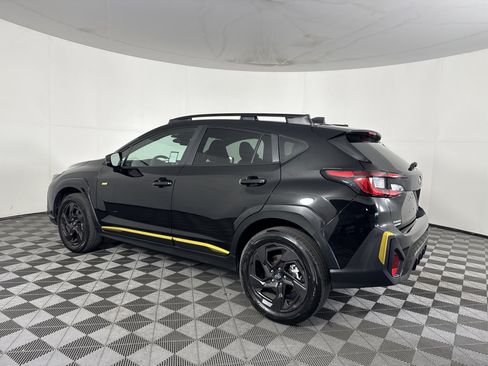 Used 2025 Subaru Crosstrek 2.5i Sport AWD/4WD image 9