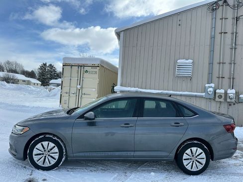 Used 2019 Volkswagen Jetta S w/ Driver Assistance Package image 7