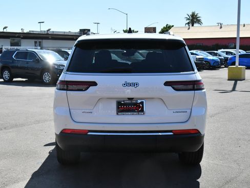 Used 2023 Jeep Grand Cherokee L Laredo AWD/4WD image 7