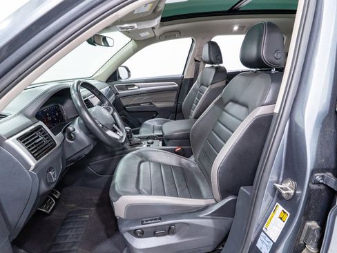 Used 2021 Volkswagen Atlas SEL Premium AWD/4WD image 16