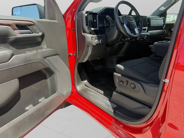 Used 2024 GMC Sierra 1500 Elevation RWD image 16
