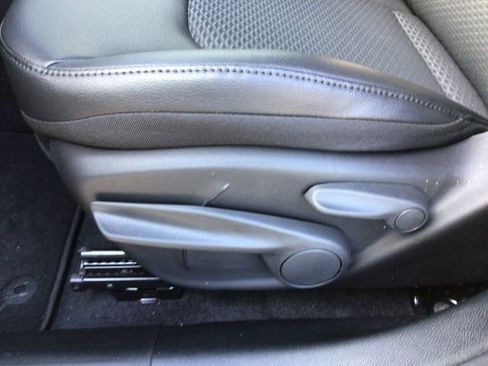 New 2026 Jeep Compass Latitude image 29