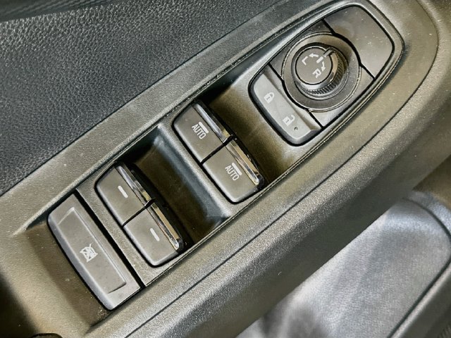Used 2024 Subaru Crosstrek 2.0i AWD/4WD image 19