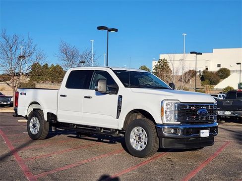 Used 2024 Ford F250 XLT image 6