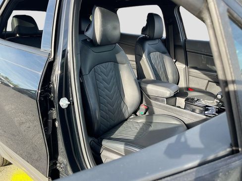 Used 2024 Kia Sportage X-Line image 27