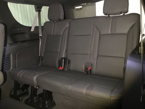 New 2026 Chevrolet Suburban RST image 44