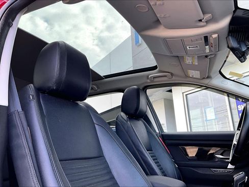 Used 2021 Land Rover Discovery Sport S image 23