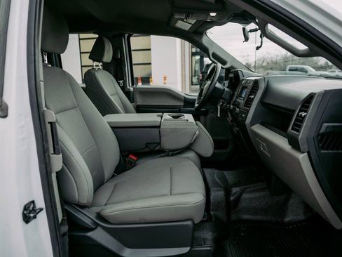 Used 2022 Ford F250 XL w/ Power Equipment Group image 17