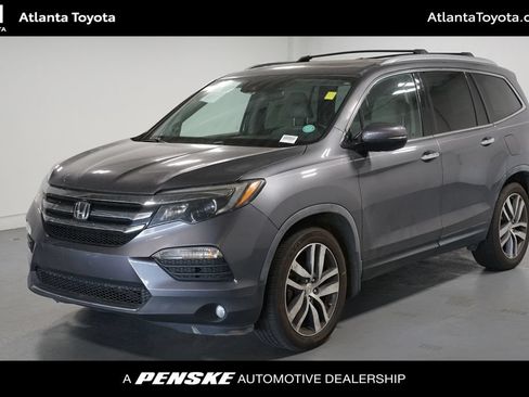 Used 2016 Honda Pilot Touring image 1