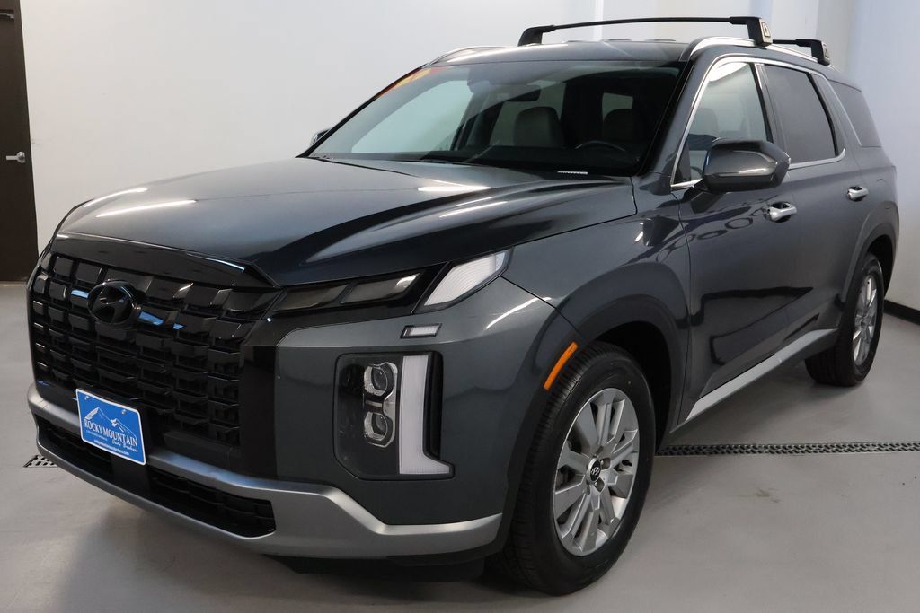 Used 2023 Hyundai Palisade SEL AWD/4WD image 3