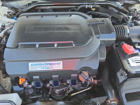 Used 2013 Honda Crosstour EX-L image 28