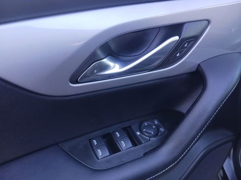 Used 2023 Chevrolet Blazer LT image 28