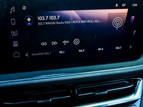 Used 2024 Buick Envista Sport Touring w/ Convenience I Package image 20