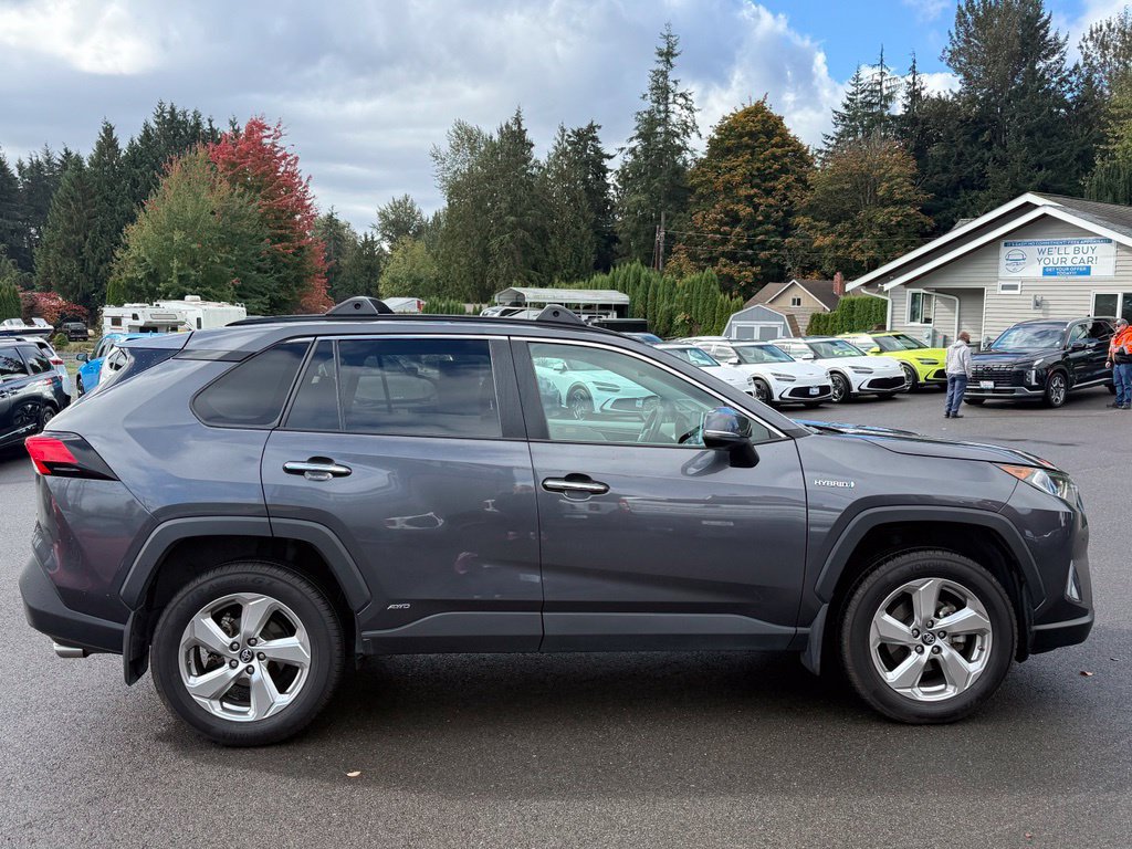 Used 2019 Toyota RAV4 Limited AWD/4WD image 6