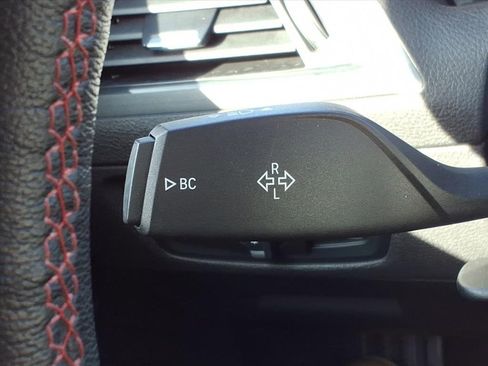 Used 2018 BMW 230i Convertible image 25