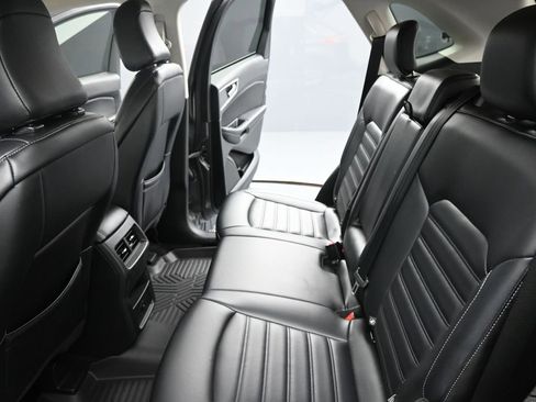 Used 2023 Ford Edge SEL AWD/4WD image 15