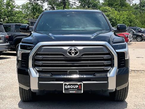 Used 2025 Toyota Tundra Limited w/ Power Package RWD image 4