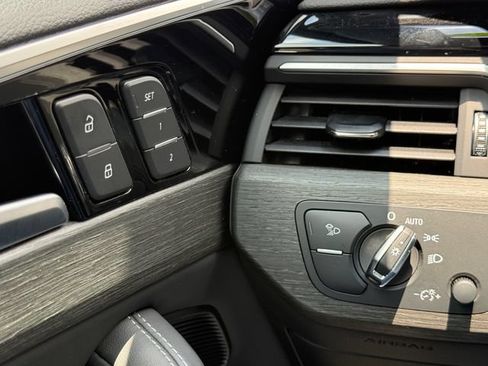 Used 2024 Audi A4 2.0T Premium Plus AWD/4WD image 24