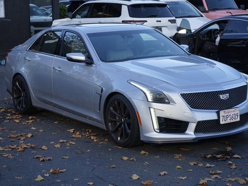 Used 2017 Cadillac CTS V w/ Luxury Package image 6