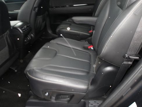 Certified 2023 Hyundai Palisade Calligraphy image 18