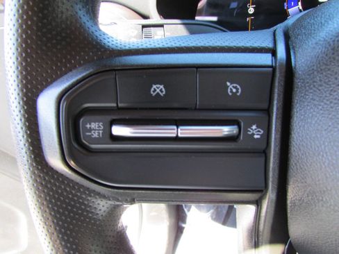Used 2023 Chevrolet Colorado W/T w/ Advanced Trailering Package AWD/4WD image 22