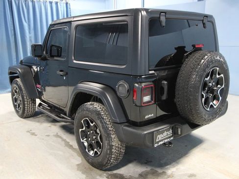 Used 2021 Jeep Wrangler Sport S image 25