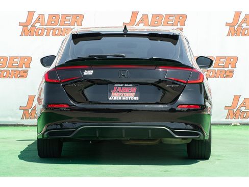 Used 2024 Honda Civic Sport image 2