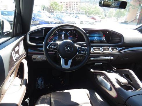 Used 2022 Mercedes-Benz GLE 350 4MATIC image 10
