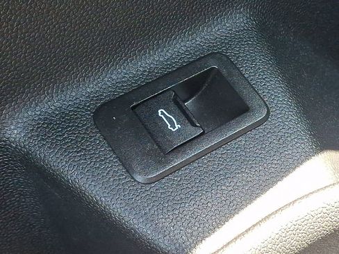 Used 2024 BMW iX xDrive50 w/ Convenience Package AWD/4WD image 26