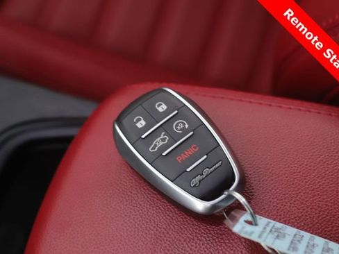 Used 2024 Alfa Romeo Stelvio Sprint AWD/4WD image 3
