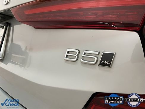 Used 2025 Volvo S60 B5 Core image 80